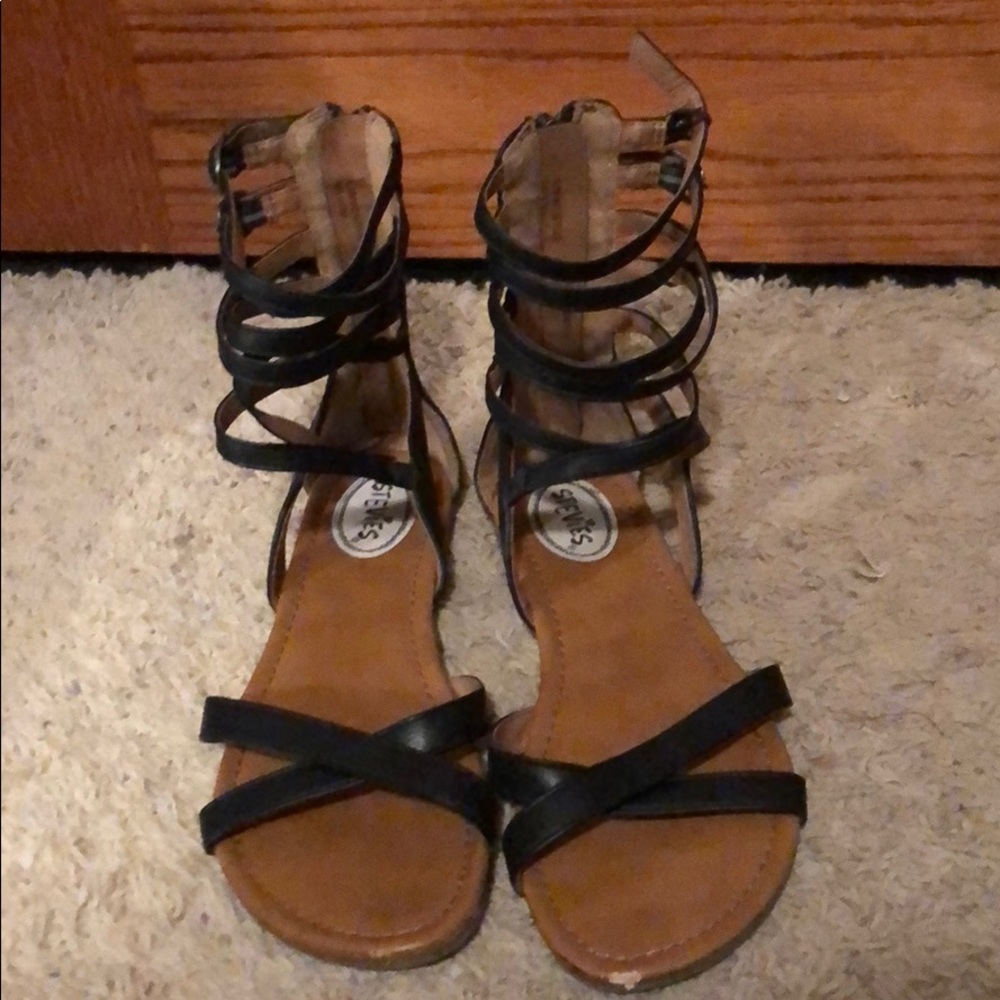 Black gladiator sandals
